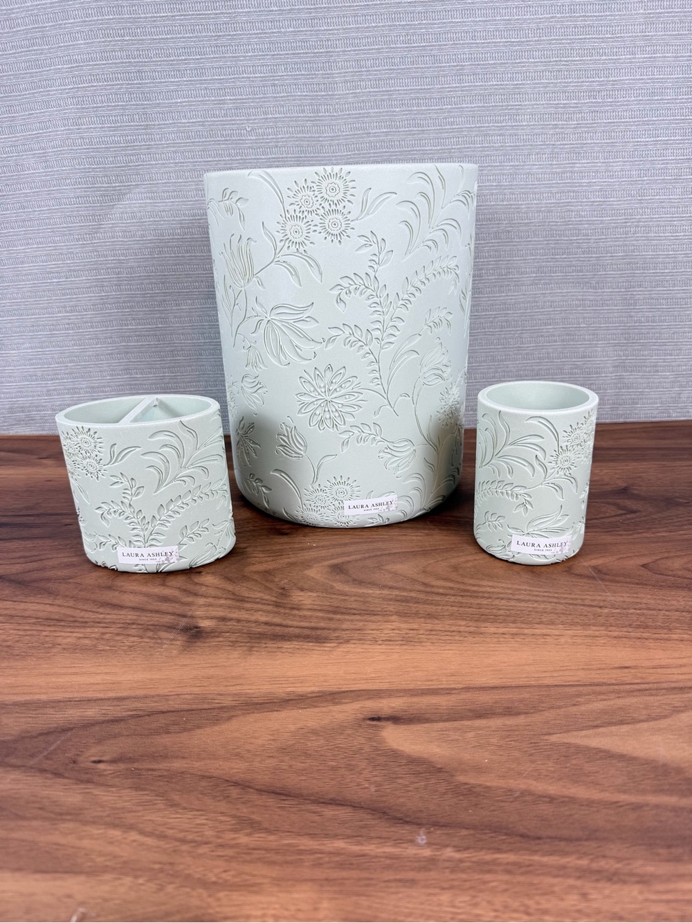 Laura Ashley Embossed Floral Bath Trio - Pale Sage